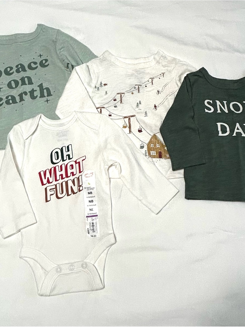 NB Newborn Infant Holiday Christmas Bundle 4 pieces! New with tags NWT